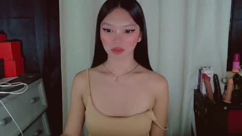 KITTY online show from 04.14.26