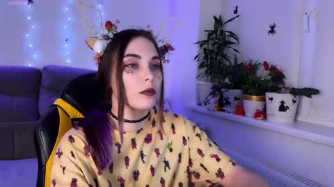 Veronica online show from 10.31.25