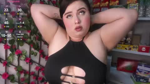 Snapshot of kitty__pinnk chatting on 04.26.26 KAROL online show from 04.26.26