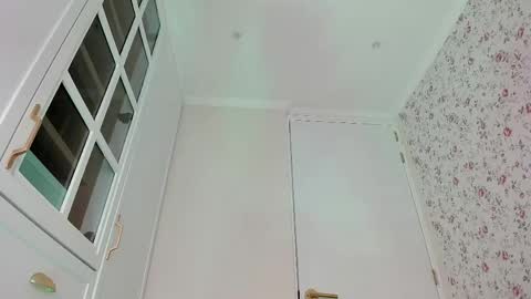 sophie online show from 04.11.26