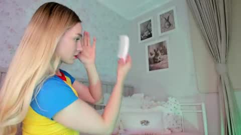 sophie online show from 05.28.26
