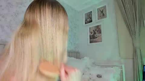 sophie online show from 06.02.26