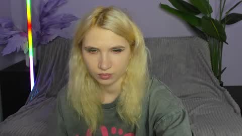 kitty blondy online show from 04.08.26