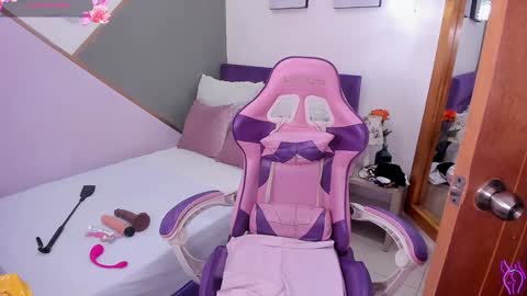 Snapshot of kitty_cayo chatting on 01.18.25 Kitty Kayo online show from 01.18.25