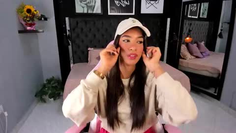 Kitty online show from 09.25.25