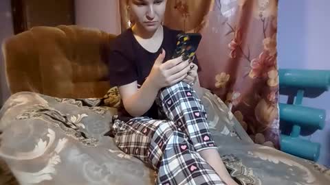 Kitti online show from 12.03.25