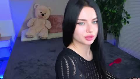 kitty_cut1ee_ online show from 04.16.26