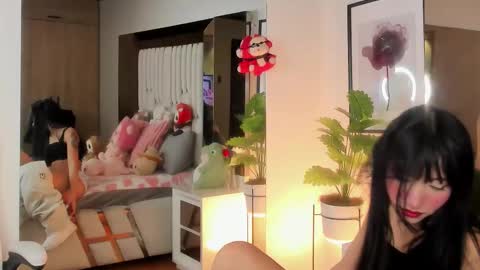 Snapshot of kitty_eliffe chatting on 09.12.25 kitty online show from 09.12.25