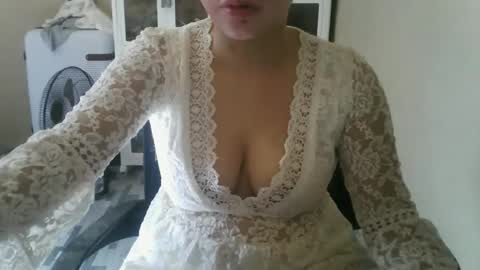 kitty_fussy online show from 10.23.25