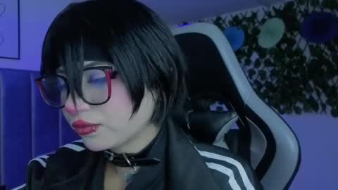 Snapshot of kitty_gang chatting on 05.14.26 Camila online show from 05.14.26