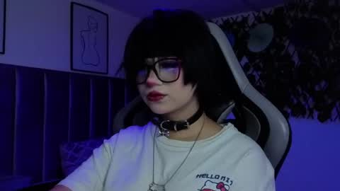 Snapshot of kitty_gang chatting on 05.21.26 Camila online show from 05.21.26