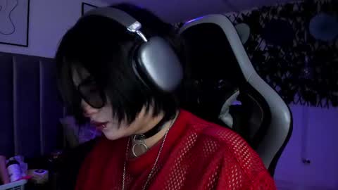 Snapshot of kitty_gang chatting on 07.01.26 Camila online show from 07.01.26