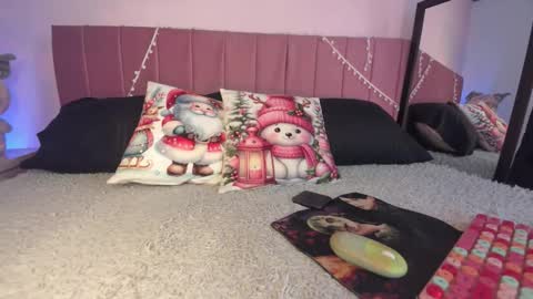 kitty_kryss online show from 12.18.25