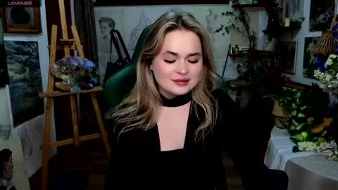 Snapshot of kitty_pantera chatting on 09.22.25 kitty_pantera online show from 09.22.25