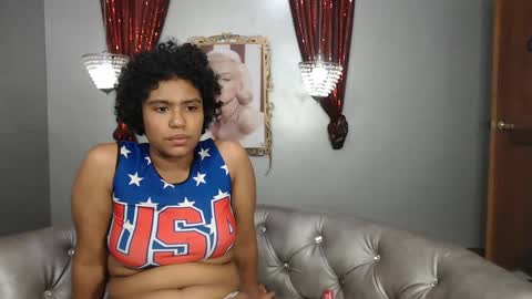 Snapshot of kitty_pervertedx chatting on 01.28.25 kitty online show from 01.28.25