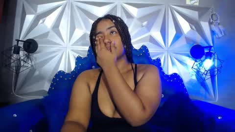 Snapshot of kitty_pervertedx chatting on 09.11.25 kitty online show from 09.11.25