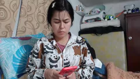 kitty_small69 online show from 05.18.26