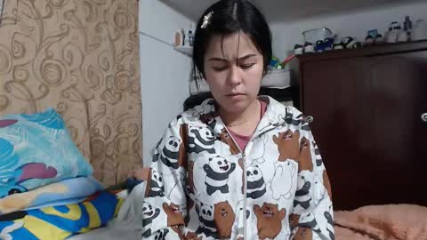 kitty_small69 online show from 05.18.26