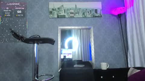 Snapshot of kitty_wichis chatting on 06.11.26 Kendall Saray online show from 06.11.26