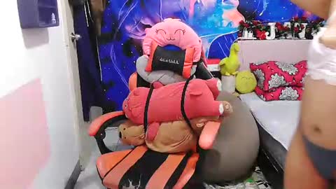 Snapshot of kittybabe19 chatting on 02.10.26 SEXYASS69 online show from 02.10.26