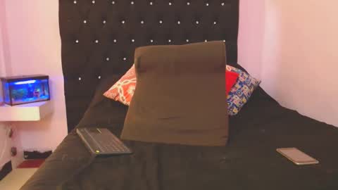 paola online show from 12.01.24