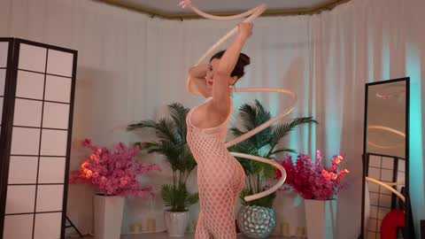 Snapshot of kittycaitlin chatting on 01.05.25 Katya online show from 01.05.25