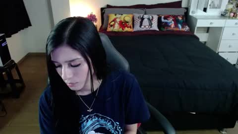 Isabel online show from 05.21.26
