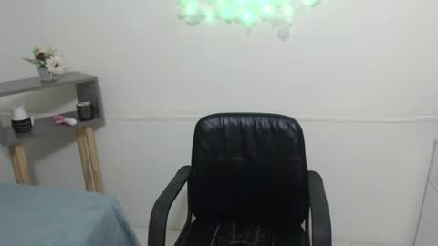 kittylove_x online show from 06.23.26