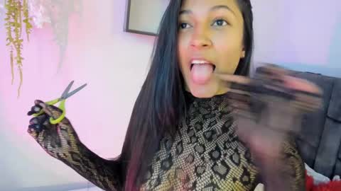 kitty  online show from 09.21.25