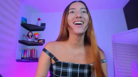 Snapshot of kittyrush_ chatting on 11.19.25 kitty online show from 11.19.25