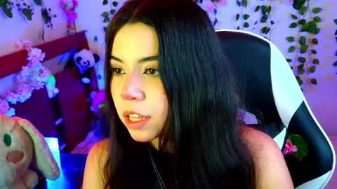 Kittyuwu  online show from 10.08.25