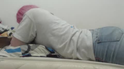 Snapshot of kittywhiteass chatting on 12.04.24 kittywhiteass online show from 12.04.24