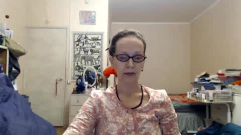 KiuminBerry online show from 02.20.25