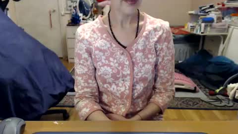 KiuminBerry online show from 03.04.25