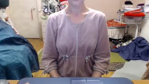 KiuminBerry online show from 09.09.25