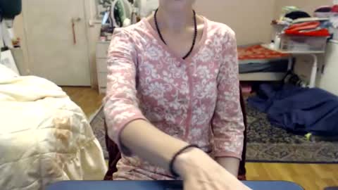 KiuminBerry online show from 10.16.25