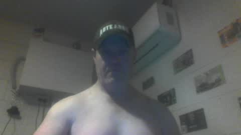 Snapshot of kiwiguy19773 chatting on 06.25.26 kiwiguy19773 online show from 06.25.26