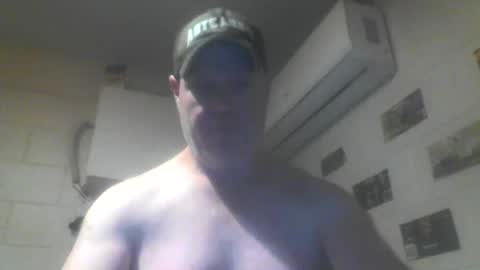Snapshot of kiwiguy19773 chatting on 07.15.26 kiwiguy19773 online show from 07.15.26