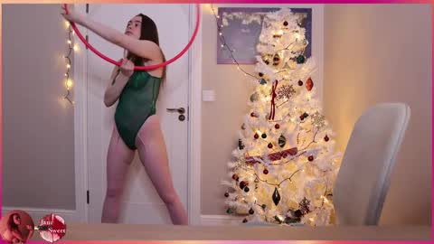 Snapshot of kjfucks chatting on 12.05.24 JaneSweet online show from 12.05.24