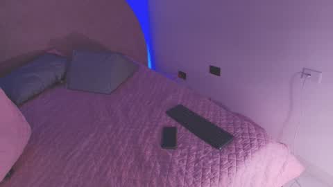 Snapshot of kkira_doll chatting on 04.01.26 Kkira online show from 04.01.26