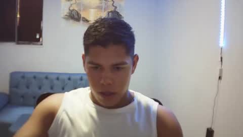 Snapshot of klars_mood chatting on 06.27.26 klars online show from 06.27.26