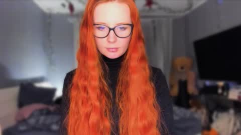 Snapshot of klementinagirl chatting on 03.27.26 Klementinafanslyklementina6661 online show from 03.27.26