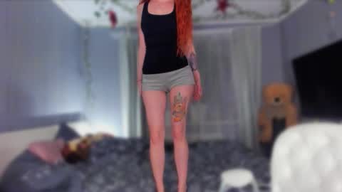 Snapshot of klementinagirl chatting on 03.28.26 Klementinafanslyklementina6661 online show from 03.28.26