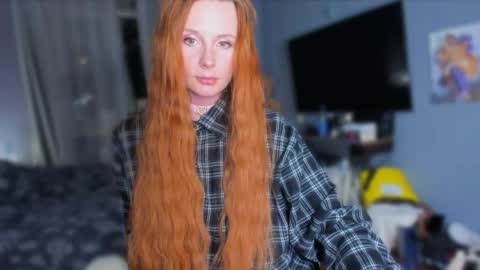 Snapshot of klementinagirl chatting on 05.20.26 Klementinafanslyklementina6661 online show from 05.20.26