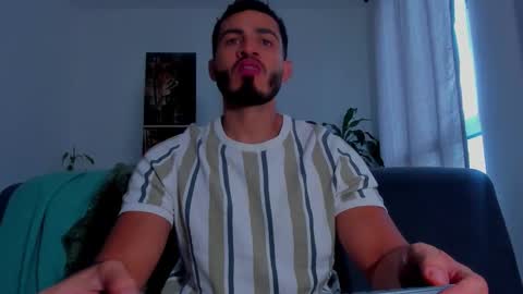 Snapshot of klinsmannwalton chatting on 01.13.26 klinsmannwalton online show from 01.13.26