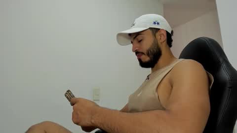 Snapshot of klinsmannwalton chatting on 02.01.26 klinsmannwalton online show from 02.01.26