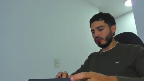 Snapshot of klinsmannwalton chatting on 02.03.26 klinsmannwalton online show from 02.03.26