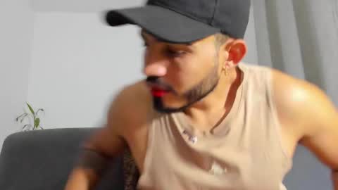 Snapshot of klinsmannwalton chatting on 02.24.26 klinsmannwalton online show from 02.24.26