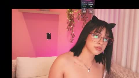 Snapshot of kloe_meow chatting on 05.24.26 Kloe online show from 05.24.26