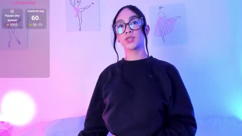 klohe Williams online show from 12.03.25